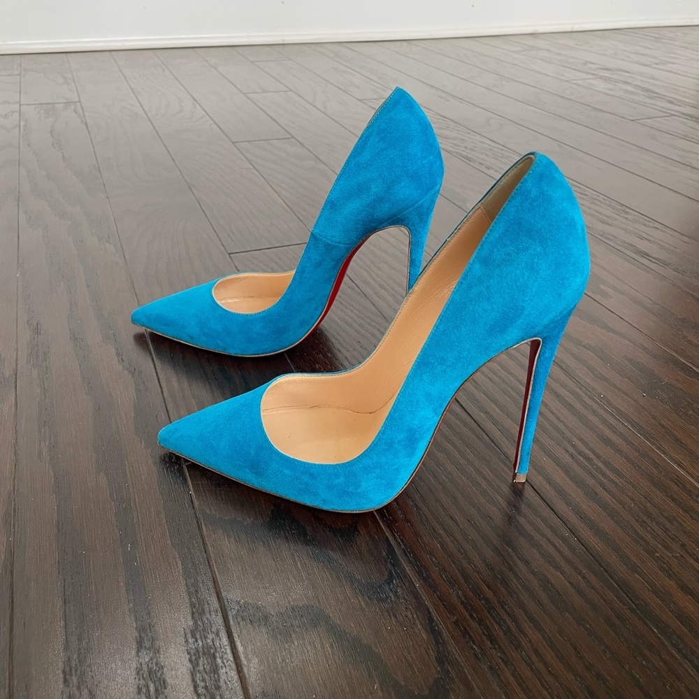 Worn Once… Blue Suede So Kate 120 Christian Louboutin 38 (8)